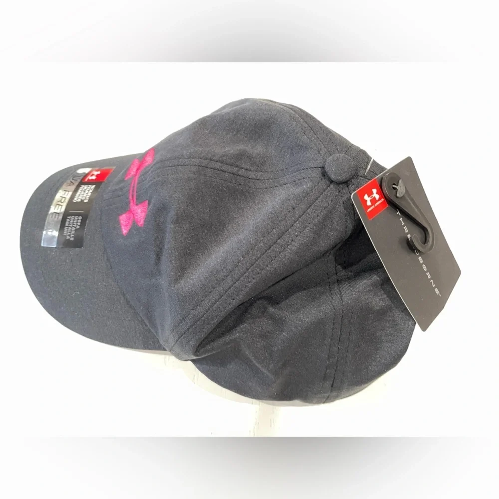 Under Armour Women's Hat in Gray and Pink. running, gym, casual, ladies hat, new